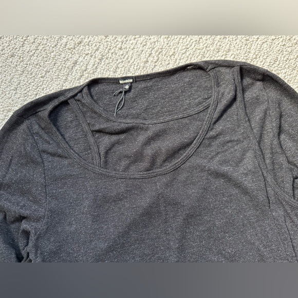 New Monrow Double Layer Top - Picture 2 of 6